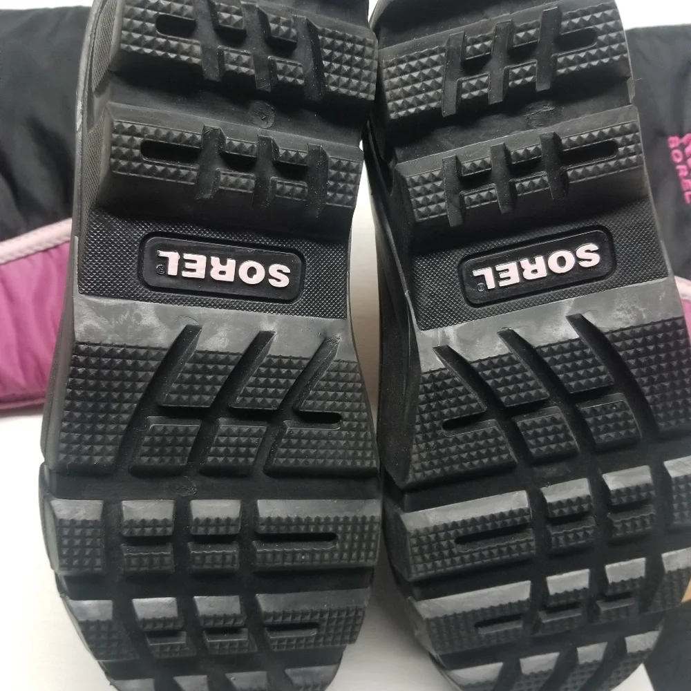 Sorel‎ boots